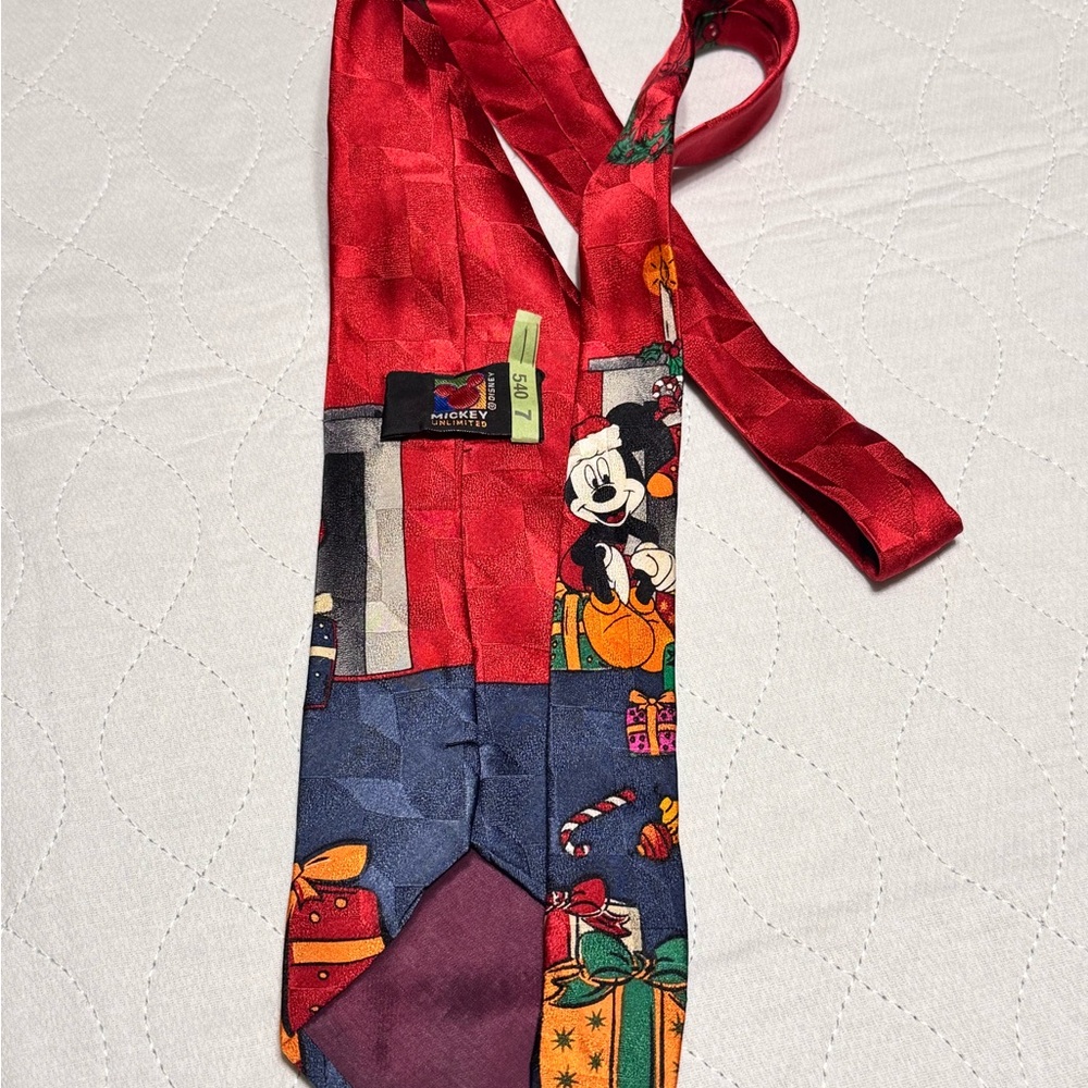 Disney Mickey Unlimited Silk Tie Holiday Christmas Korea Gifts Vintage
